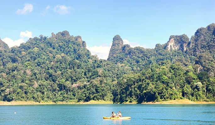 Khao Sok Cheow Lan Lake 1 Day Tour (+ Longtail boat/ Kayak) (+ Lunch) (+ Hotel Transfer) - From Khao Sok/ Khao Lak/ Krabi