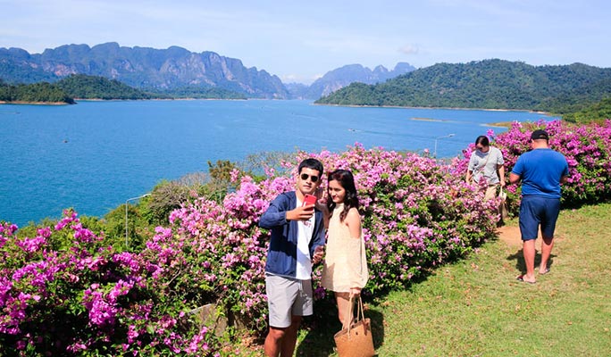 Khao Sok Cheow Lan Lake 1 Day Tour (+ Longtail boat/ Kayak) (+ Lunch) (+ Hotel Transfer) - From Khao Sok/ Khao Lak/ Krabi