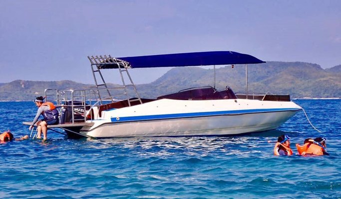 Koh Khram Noi 1 Day Snorkeling Tour - from Pattaya