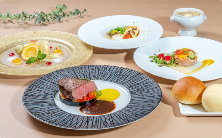 Light French course with sauteed beef fillet on the Kobe Cruise.