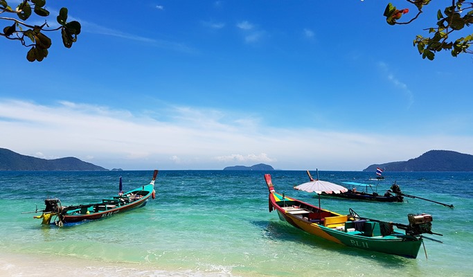 Koh Bon 1 Day Tour by Long-tail Boat - from Phuket (+ Snorkeling/Lunch) (Join-in)