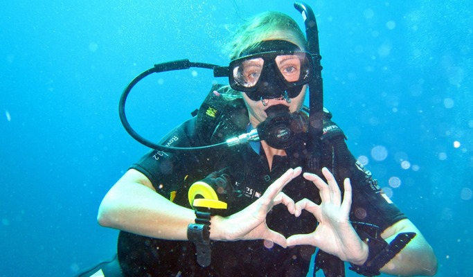 Koh Samui 1 Day  Scuba Diving Tour (For Non-Certified & Certified Divers) (+ Snorkeling tour options)