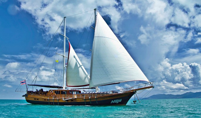 Koh Mae Koh Emerald Lagoon & Koh Wua Talap Premium Yacht Tour (+Transfer/lunch) - from Koh Samui