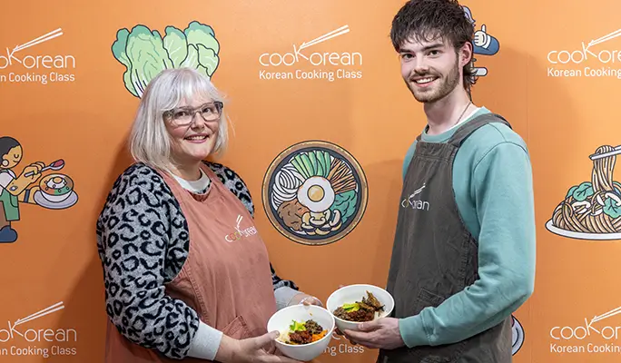 Authentic Korean Cooking Class with a Local Market Tour near Hongdae/Mangwon