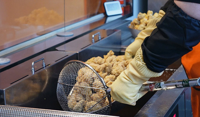 All About Korean Fried Chicken Virtual Tour (Live Commentary)