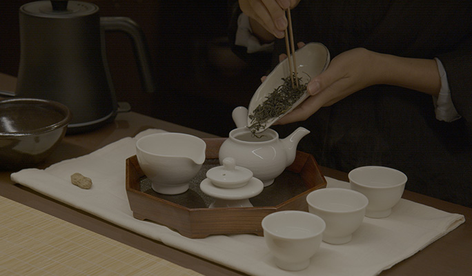 Authentic Korean Tea Culture Experience in Suwon