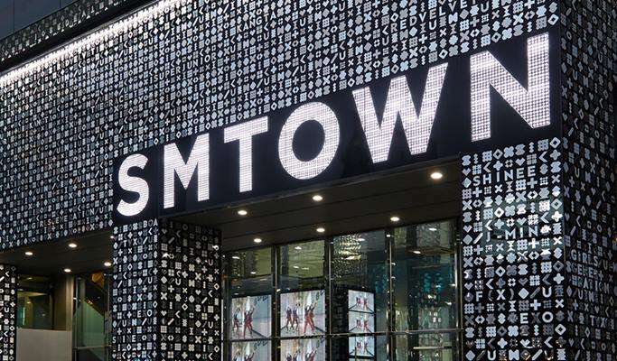 K-Pop Entertainment Companies & Idol Restaurant Private Tour