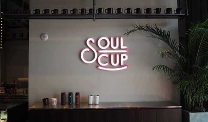 K-Pop Entertainment Companies & Idol Restaurant Private Tour