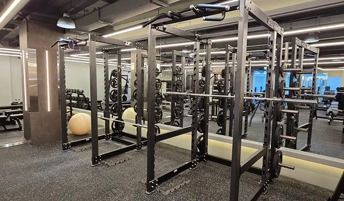 Gym Pass at Like Gym in Gangnam near Samseong Station (7/14 Days)