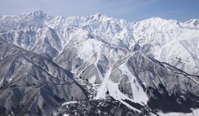ABLE Hakuba GORYU 和 Hakuba 47 冬季運動公園：一日纜車票 + 裝備/衣服租賃套餐