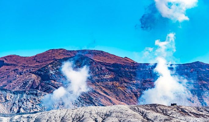 Aso Volcano & Kusa Senri & Dazaifu Tenmangu Shrine & Kumamoto Castle 1-Day Tour From Fukuoka