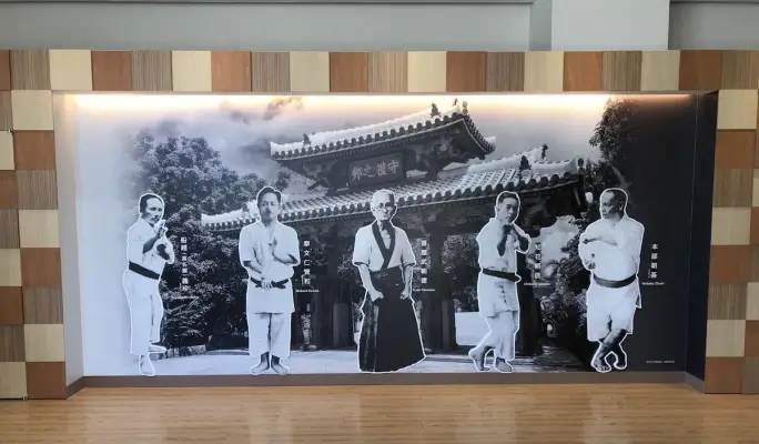 Karate Experience in Okinawa - Break a Tile