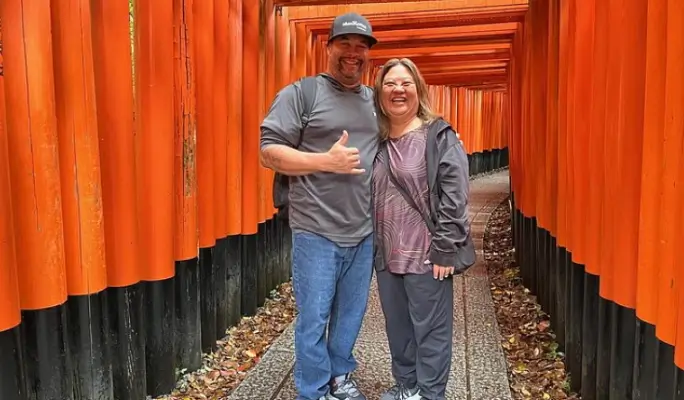 Kyoto Private Walking Tour & Foot Spa Experience with Licensed Guide
