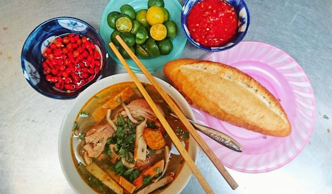 Hoi An Local Food Tour by Bike