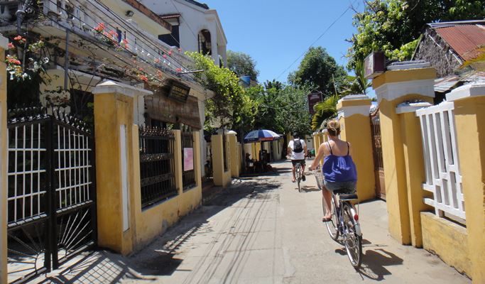 Hoi An Local Food Tour by Bike
