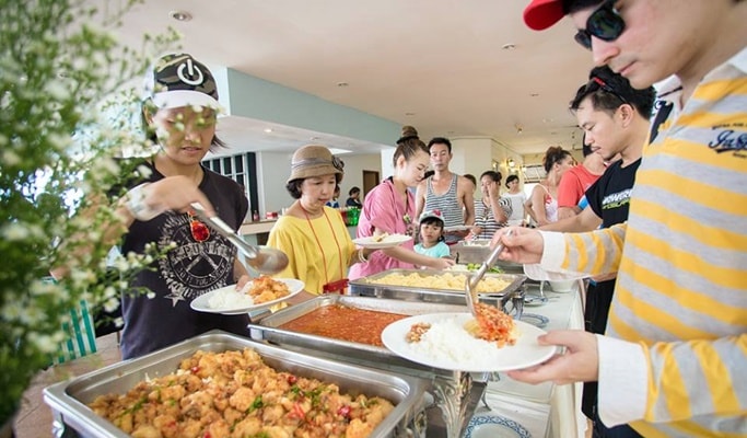Maiton Island 1 Day Tour by Speedboat/Yacht Catamaran (+Lunch/Dinner/Snorkeling) - from Phuket