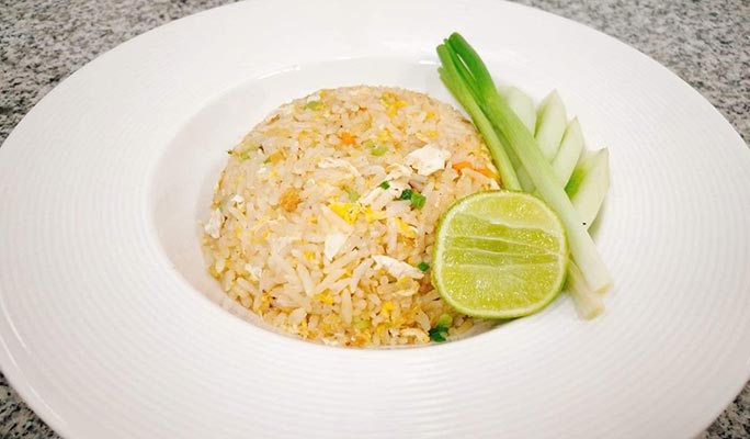 Thai Cooking Class + Local Market Tour by Maliwan Thai Cooking Class in Bangkok