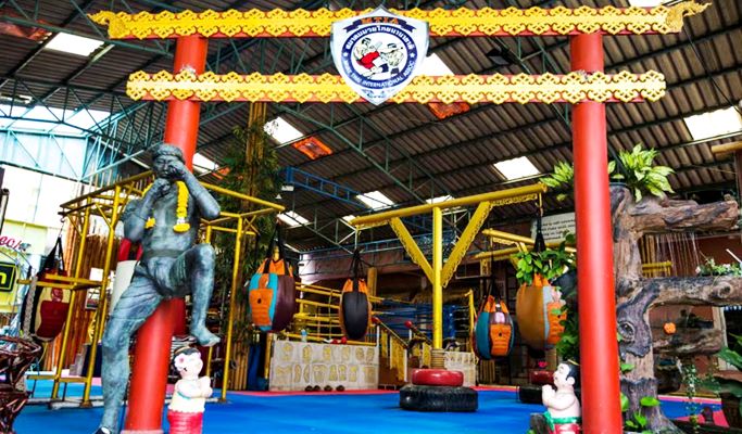 Master Toddy's Muay Thai Academy - Muay Thai Lesson
