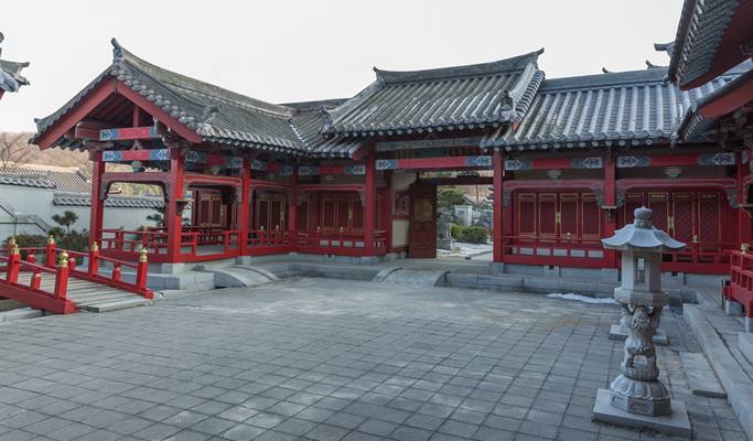 MBC Dae Jang Geum Theme Park Ticket & Shuttle Bus Package (Half day)