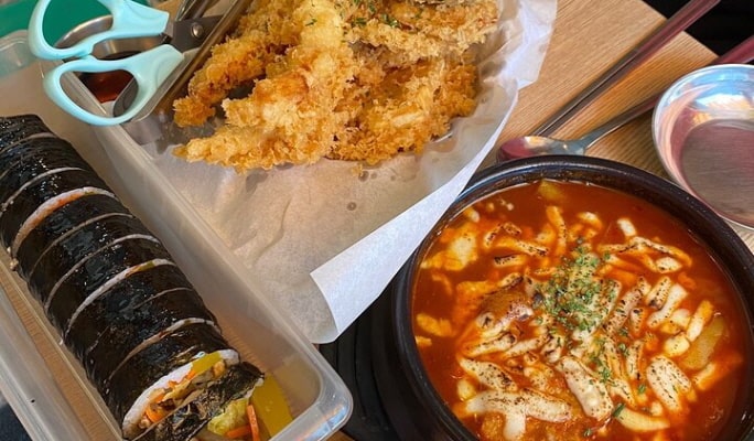 MMCA National Art Museum & Korean Cuisine Half Day Tour
