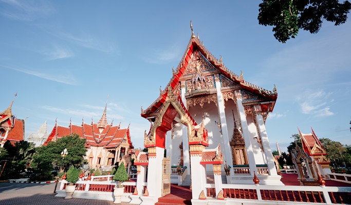 Private Morning Ceremony in Wat Chalong, Phuket