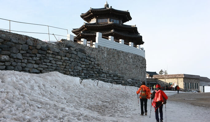 Mt. Deogyusan & Maisan Winter Wonderland 1 Day Tour (Dec 20~Jan 31)