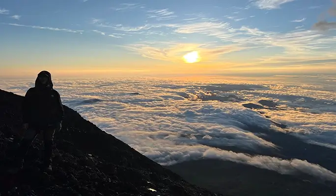 Mt. Fuji Summit Hiking 2D1N Tour from Tokyo (Fujinomiya Trail 5th to 8th Station)