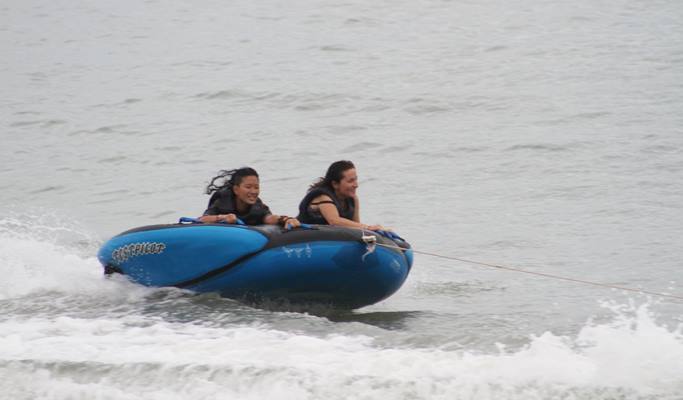 Mui Ne Banana Boat/Towable Tube Ride