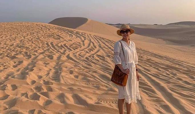 Mui Ne Sand Dunes + Fairy Springs + Fishing Village Jeep Sunrise/Sunset Tour (Join-in/Private)(+Sand Dune Jeep Ride Option)