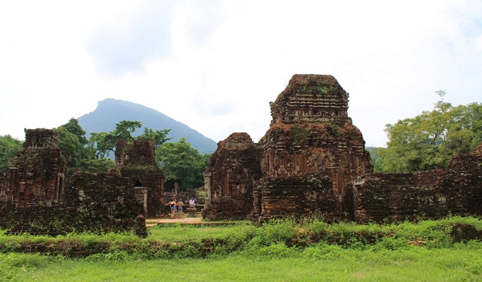 My Son Sanctuary 1 Day Tour - from Da Nang (+Kim Bong Carpentry Village / Boat Ride Option)