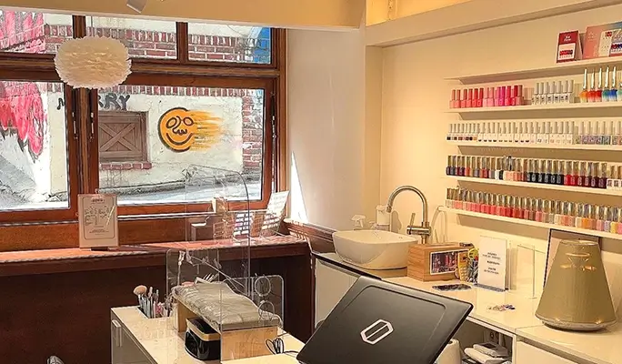 Nail Kimlee: Nail Art in Hongdae