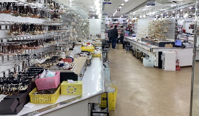 [Online] Travel Crazy Namdaemun Live Shopping Tour (Feb 19)