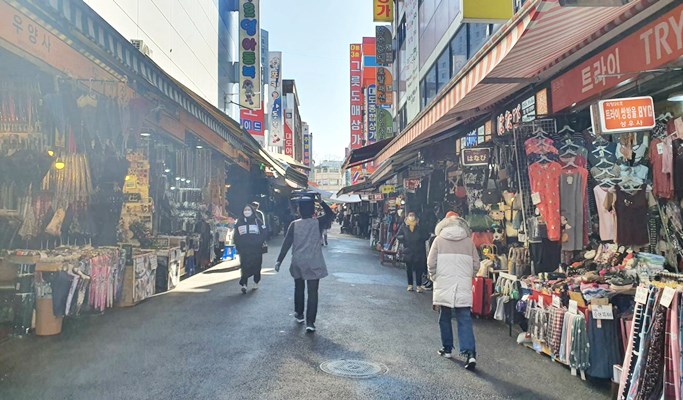 [Online] Travel Crazy Namdaemun Live Shopping Tour (Feb 19)