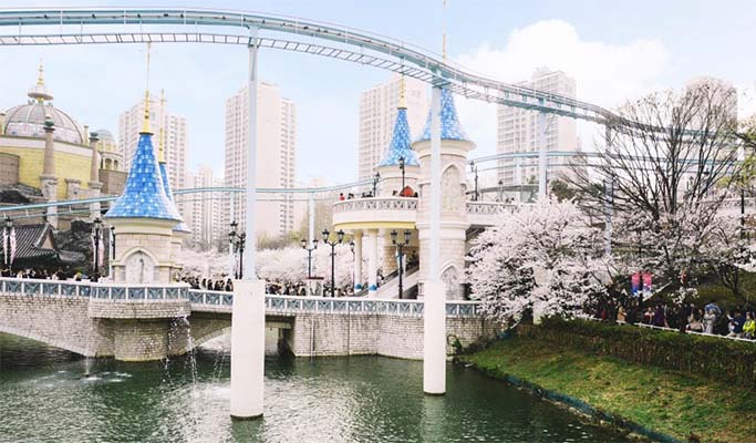 Nami Island & Lotte World / Lotte World Tower 1 Day Tour (~Jun)