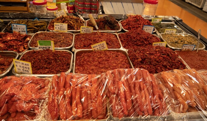 Noryangjin Fish Market Half Day Walking Tour & Food Tasting