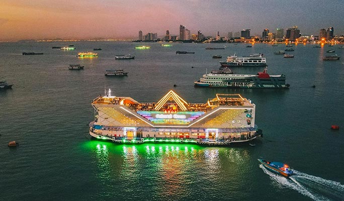 Ocean Sky Pattaya Rooftop Restaurant Buffet Dinner on Oriental Princess  Cruise (+ Cabaret Show)