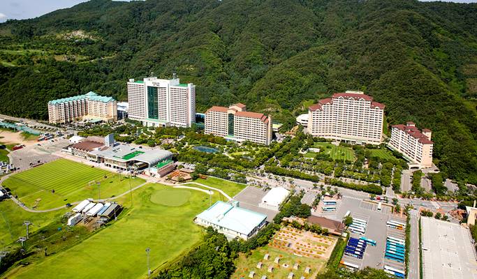 2D1N Vivaldi Ocean World All Inclusive Package (Room + Ocean World + Breakfast + Activities)