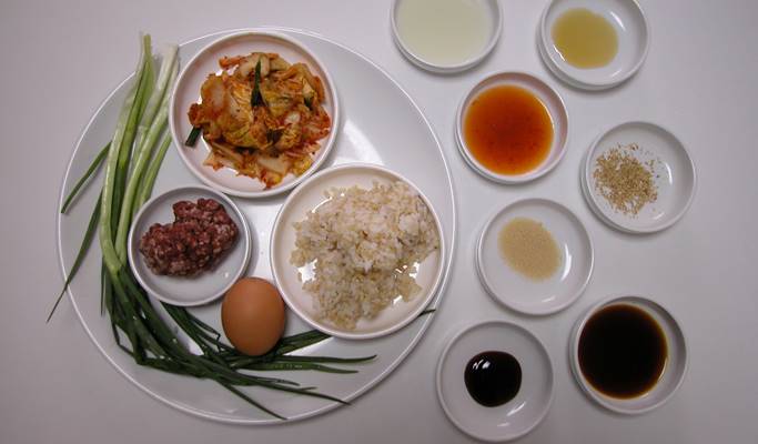 [Online] Group Cooking Class: Cook Authentic Korean Dishes Using Kimchi