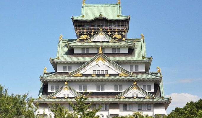Osaka Castle Private Half Day Tour