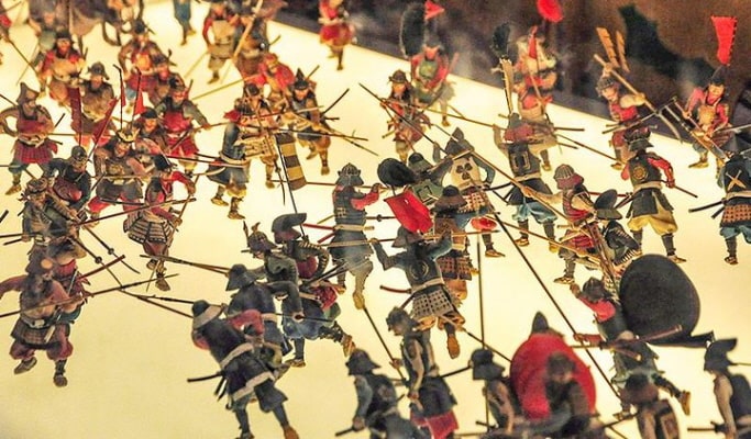 Osaka Castle Private Half Day Tour