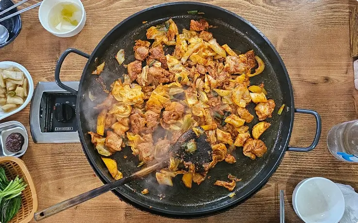 stir-fried chicken, Dakgalbi