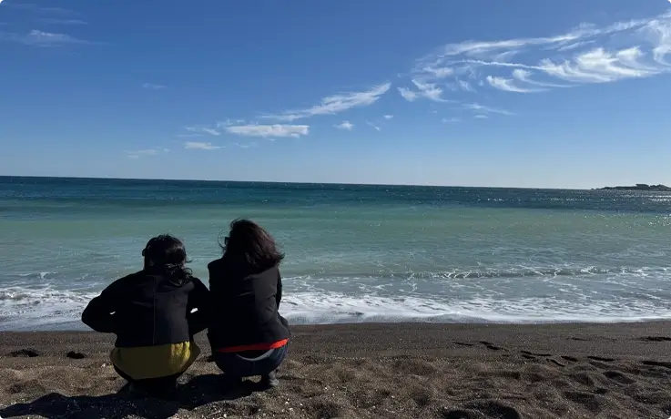 Visitors relaxing by the Gimnyeong Beach in Jeju