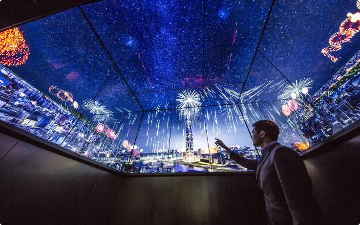 Visitor taking the Sky Shuttle up to Seoul Sky at Lotte World Tower