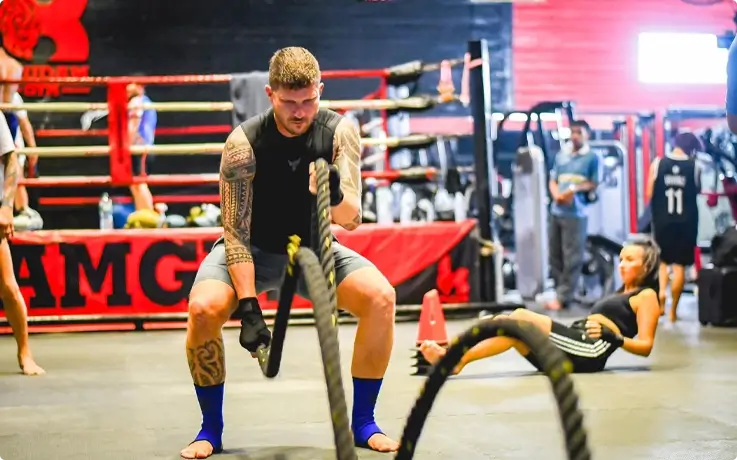 Muay Thai class in Bangkok at Krudam Gym