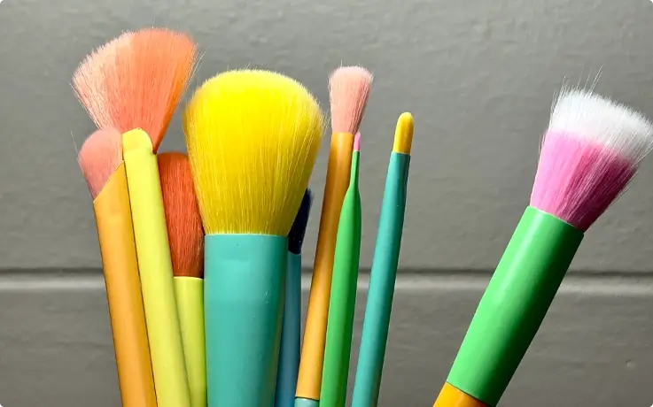 Makeup brushes at a personal color analysis studio in Busan