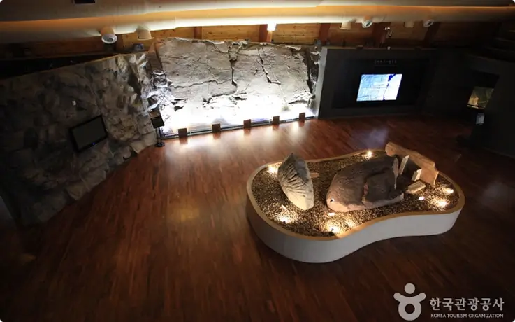 Petroglyphs at Petroglyph Museum in Ulsan