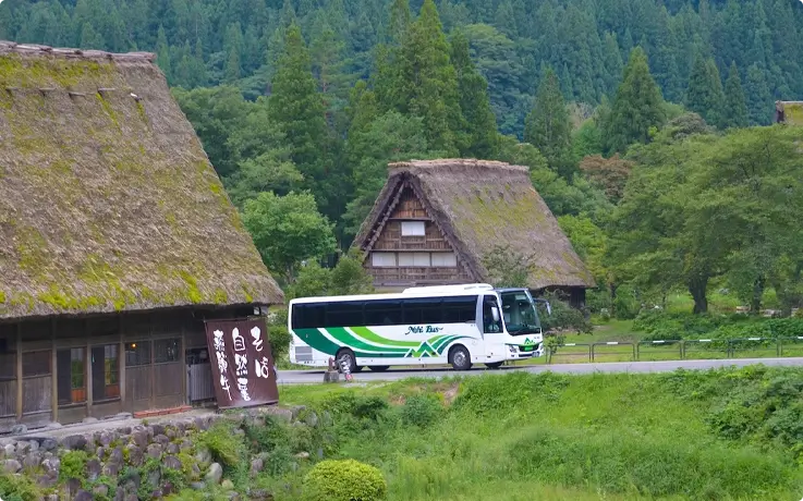 UNESCO Heritage villages in Japan: Shirakawa-go & Gokayama Ainokura