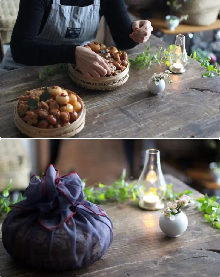 Visitor wrapping yakgwa in bojagi