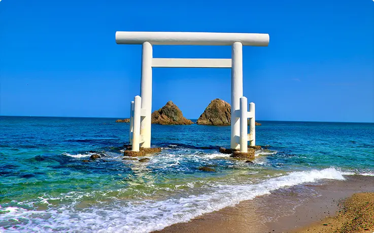 Beautiful coastal view with Sakurai Futamigaura's Couple Stones in Fukuoka