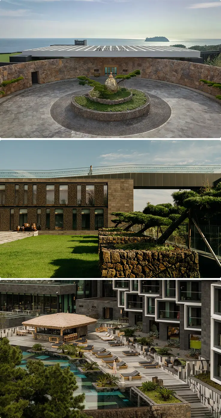 石砌庭院、花园露台和泳池露台展现了JW Marriott Jeju的海岸建筑风格。